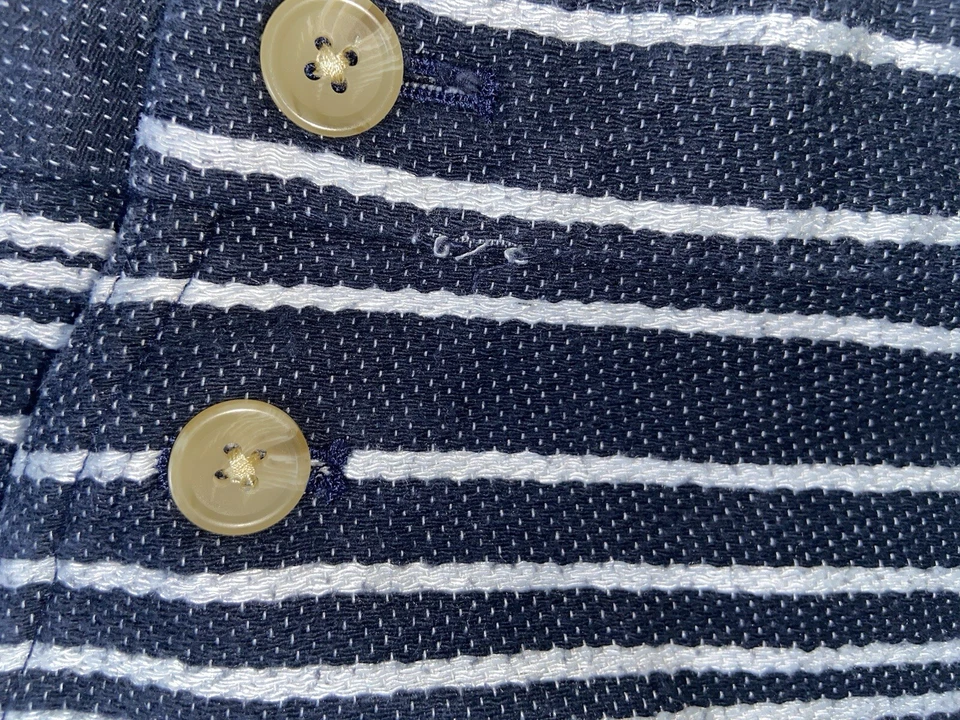 女式 Banana Republic 短裤航海条纹 2 码柔软棉/聚乙烯二手状况完好 — 第 2/4 张图片