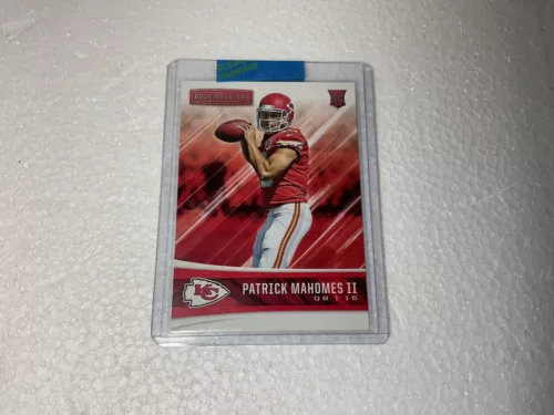 2017 Patrick Mahomes Panini Rookies & Stars RC Chiefs #201