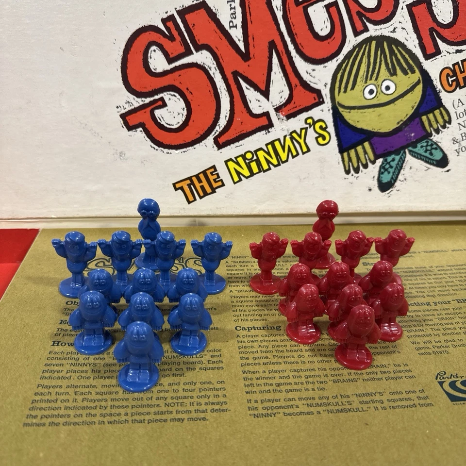 100% COMPLETE Vintage 1970 Smess Game - Parker Brothers Board Game Ninny’s Chess - Image 3 of 4