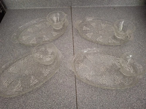 Vintage Plate Tray & Cups Anchor Hocking Snack Set Vintage In Original Box 8 pc