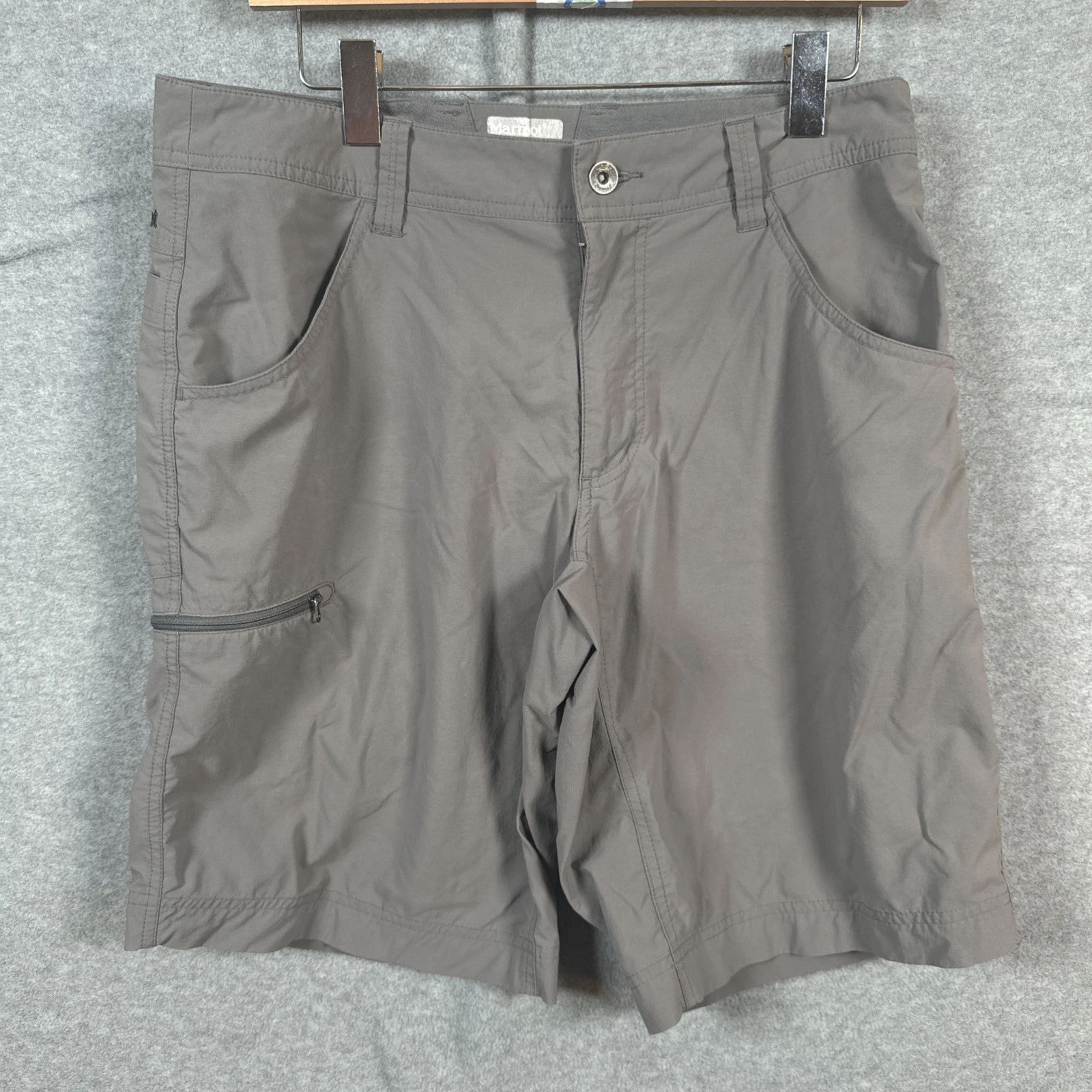 Marmot Hiking Shorts Men 32 Gray Nylon Zip Cargo Pocket Outdoor Fishing Hiking