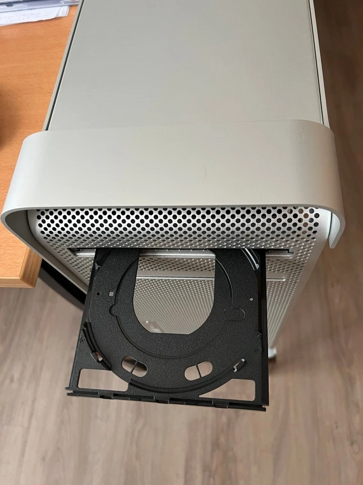 Mac Pro 5.1 2010, 12Core 3,46 GHZ ,Radeon RX 580 Metal, 128 GB RAM, SSD,OVP  - Bild 4 von 4
