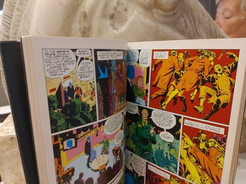 "WATCHMEN" 1987 Graphic Novel by Alan Moore Gibbons (Paperback) - Picture 3 of 6