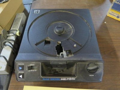 Kodak Carousel 4400 Projector with Slide Tray