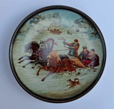 Russischer Sammelteller - Eine Winterschlittenfahrt von N V Leonova