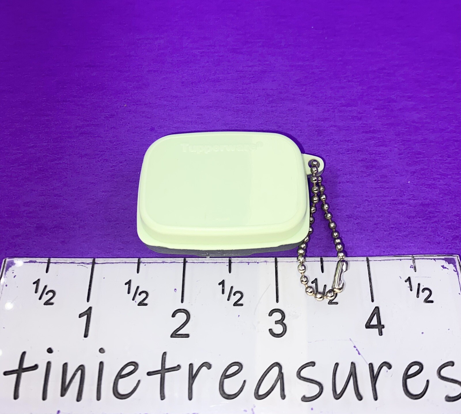 Tupperware keychain rare Mini Light Green Storza Lot Tinietreasure