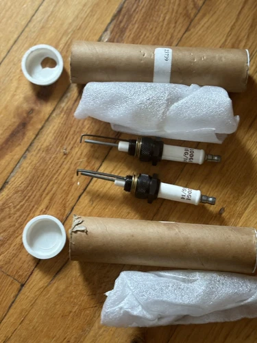 Two Lodge Leg/14 23739 Spark Rod Ignitor