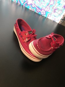 pink boat shoes womens