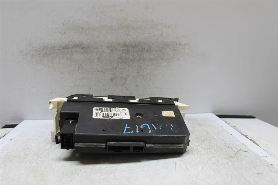 1996 Chevrolet Lumina AC Heat Temp Climate Control Switch 16147341 OEM 681 1L6-2 - Image 4 of 4