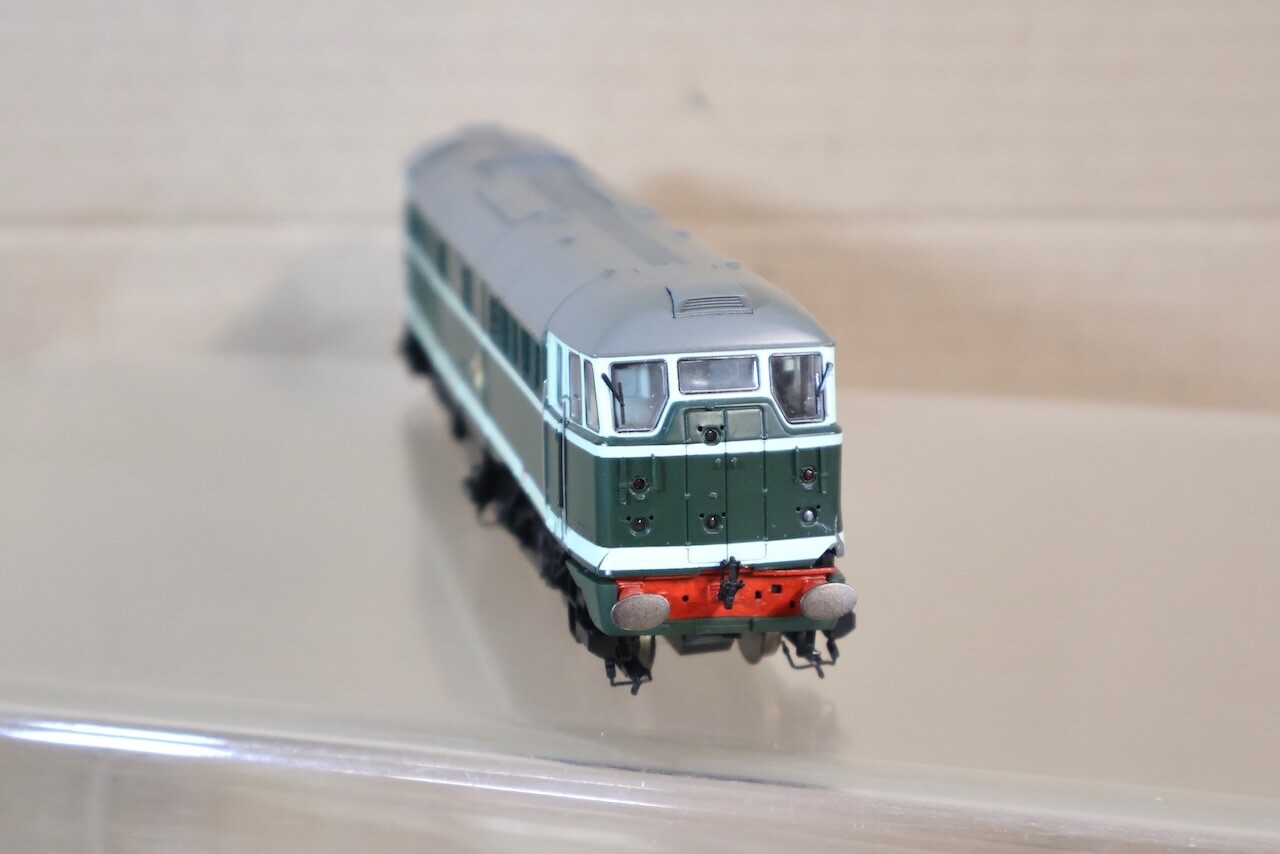 Picture 6 of 9