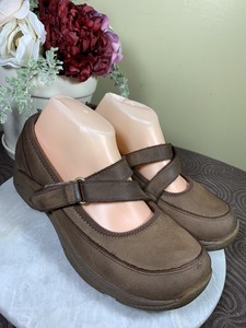 clogs with strap