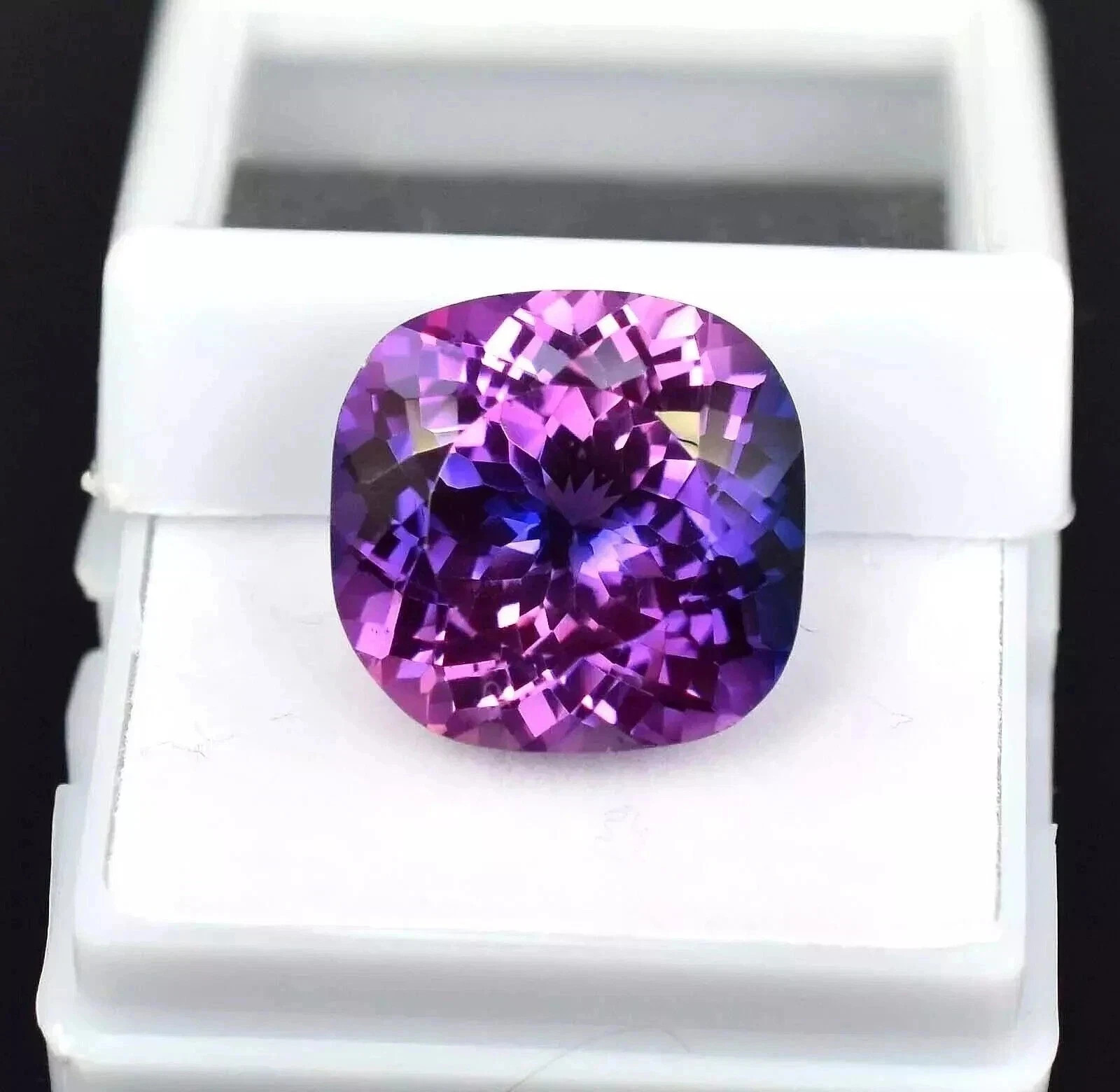 Natural GIE Certified 8.50 Ct Purple Blue Sapphire Cushion Cut Loose Gemstone