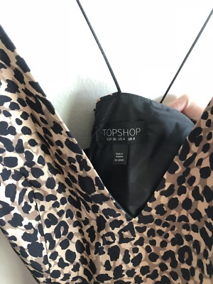 knee length dresses for ladies LONG SLEEVE DRESS IN LEOPARD PRINT – THEO main image 0