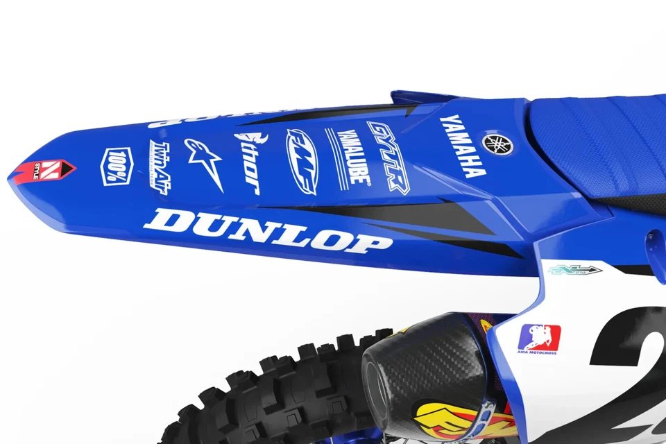 KIT GRÁFICO YAMAHA TEAM ESTILO N Foto 3 de 4