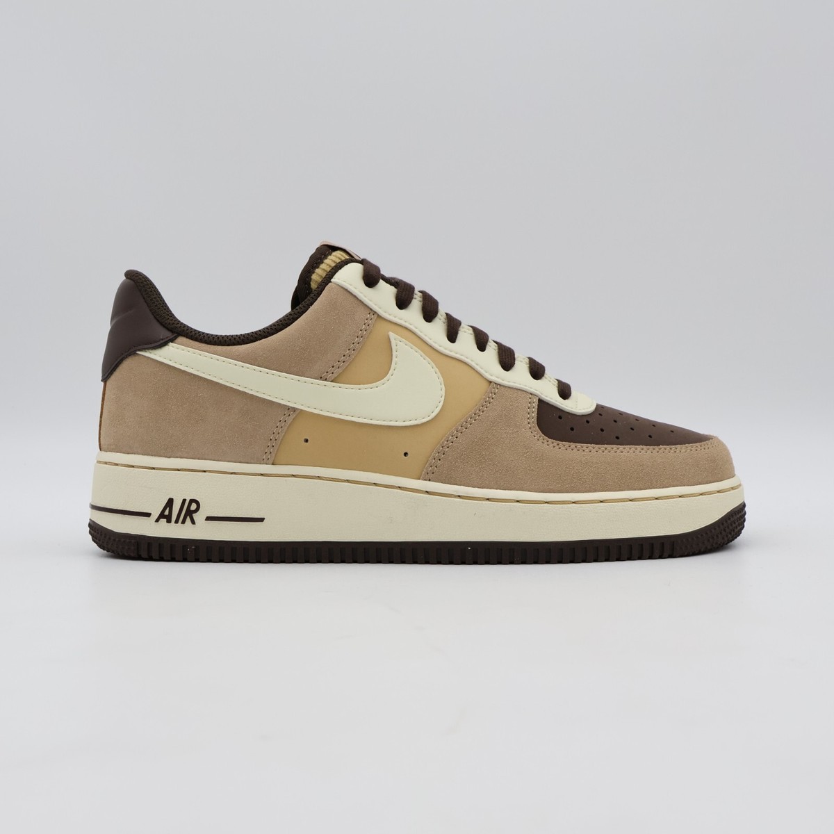 FB8878-200 Nike Air Force 1 '07 LV8 Hemp Baroque Brown Coconut
