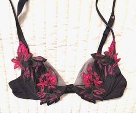 LA PERLA MARVEL Gorgeous Flower Pink & Black Embroidered Bra US 32B  MADE ITALY