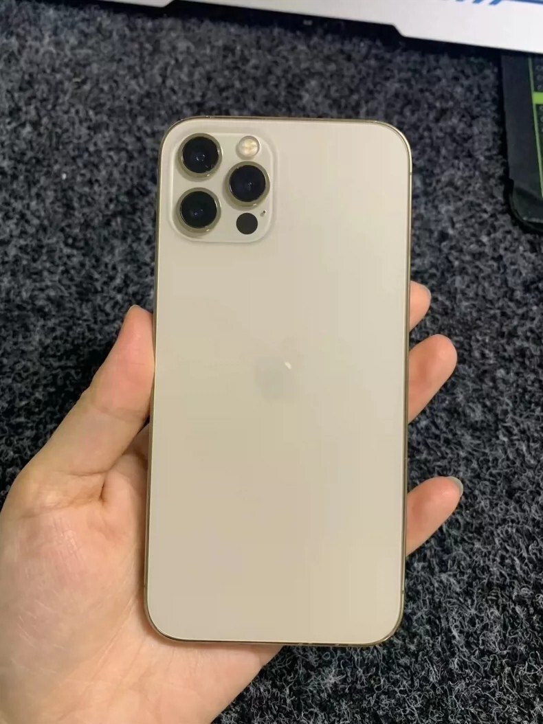 【ジャンク品】Apple iPhone 12 Pro 256GB Amazon.com: Apple iPhone 12 Pro, 256GB, Pacific Blue - GSM