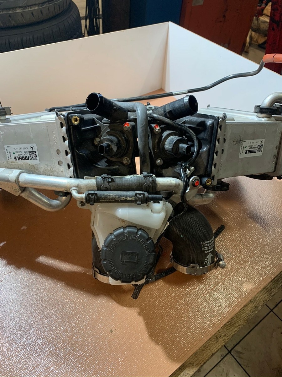 Mercedes Benz AMG Inter Cooler A1770901114 Genuine OEM A1770901214 バンドゥビキニ  イエロー 9M サフラン
