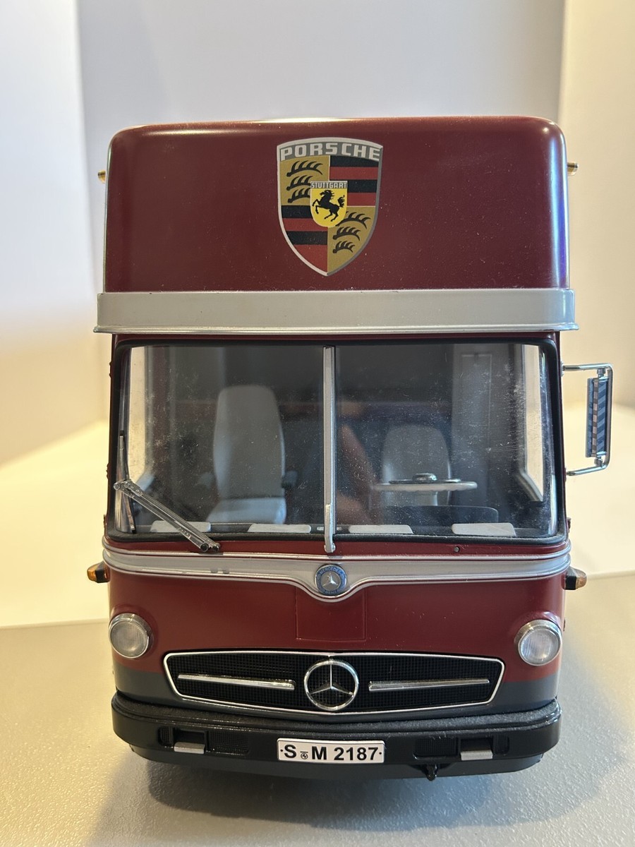 Premium Classixxs Renntransporter Race Car Transporter Porsche 1