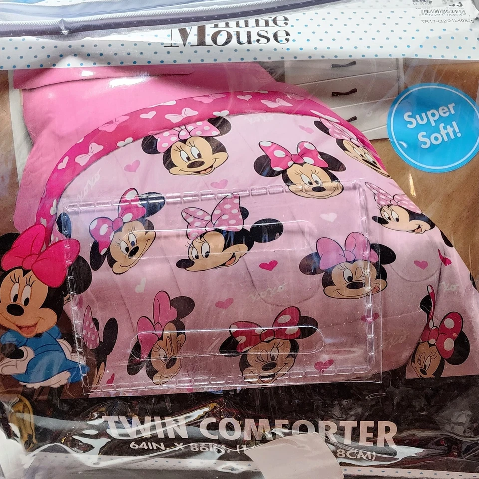 Edredón Jay Franco Disney Minnie Mouse Corazones Amor Doble Súper Suave Reversible Foto 3 de 4