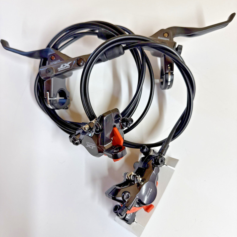 Shimano XT T8000 Trekking Disc Brakes - Front & Rear Set