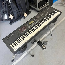 YAMAHA MOX8 88-Key Weighted Synthesizer Workstatio Keyboard Japan