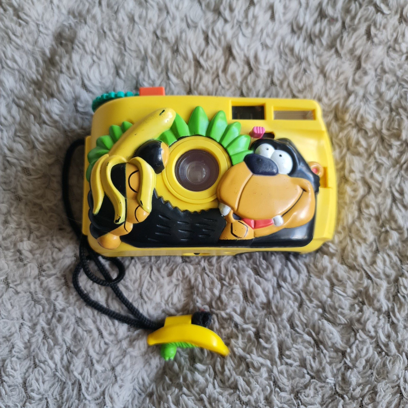 Untested Vintage Boots Kids Film Camera Gorilla monkey Banana Retro Yellow