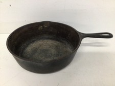 Vintage Martin Stove & Range Co. Cast Iron #3 Skillet - 10