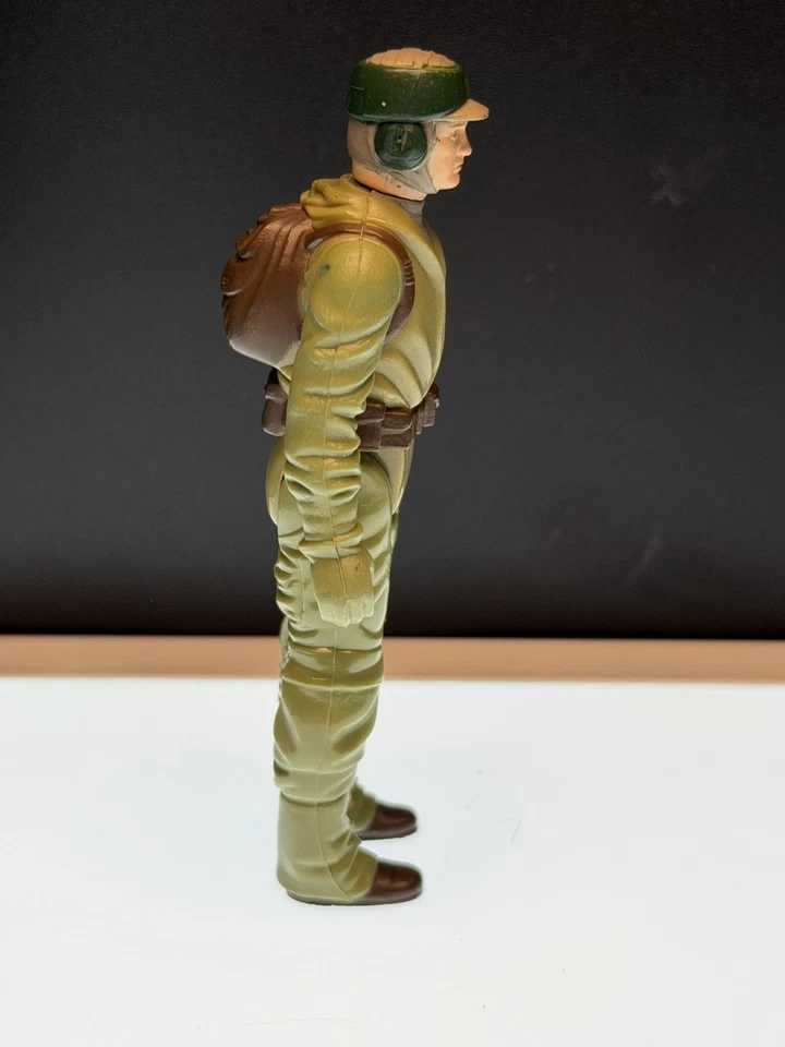 Vintage Kenner Star Wars Rebel Commando Figure LFL83- Some Wear No Weapon - Image 4 of 4