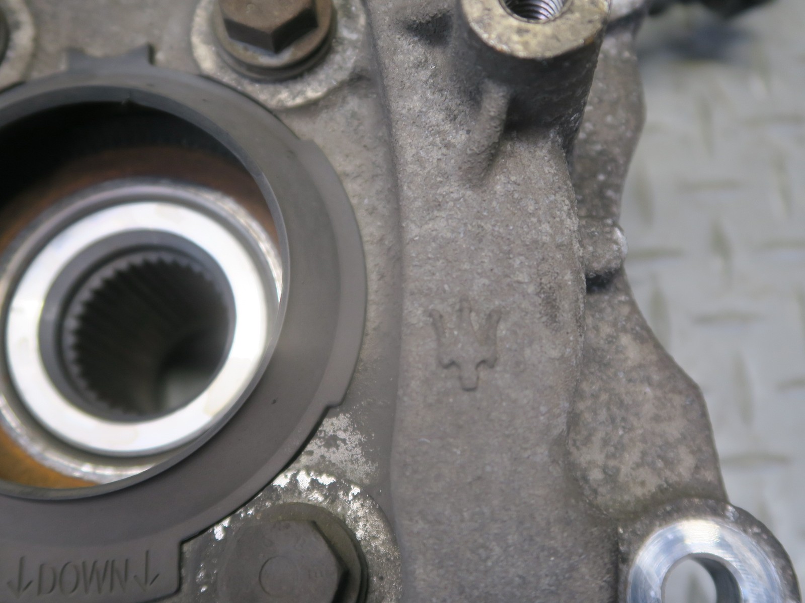 Maserati Ghibli 2014-2017 REAR+RIGHT Hub bearing assembly