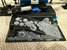 LEGO 6991 Space Unitron Monorail Transport Base. (Complete, but only 1 mini fig)