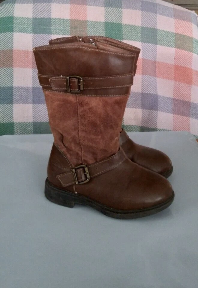 BOTAS NINE WEST NIÑAS TALLA 8 TACÓN BLOQUE MARRÓN CIERRE CREMALLERA HEBILLA DETALLES Foto 3 de 4