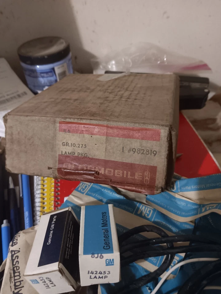 Новый из старых запасов 1967 OLDSMOBILE 88/98 под приборную панель вежливость лампа набор GM 982819 - Изображение 2 из 2