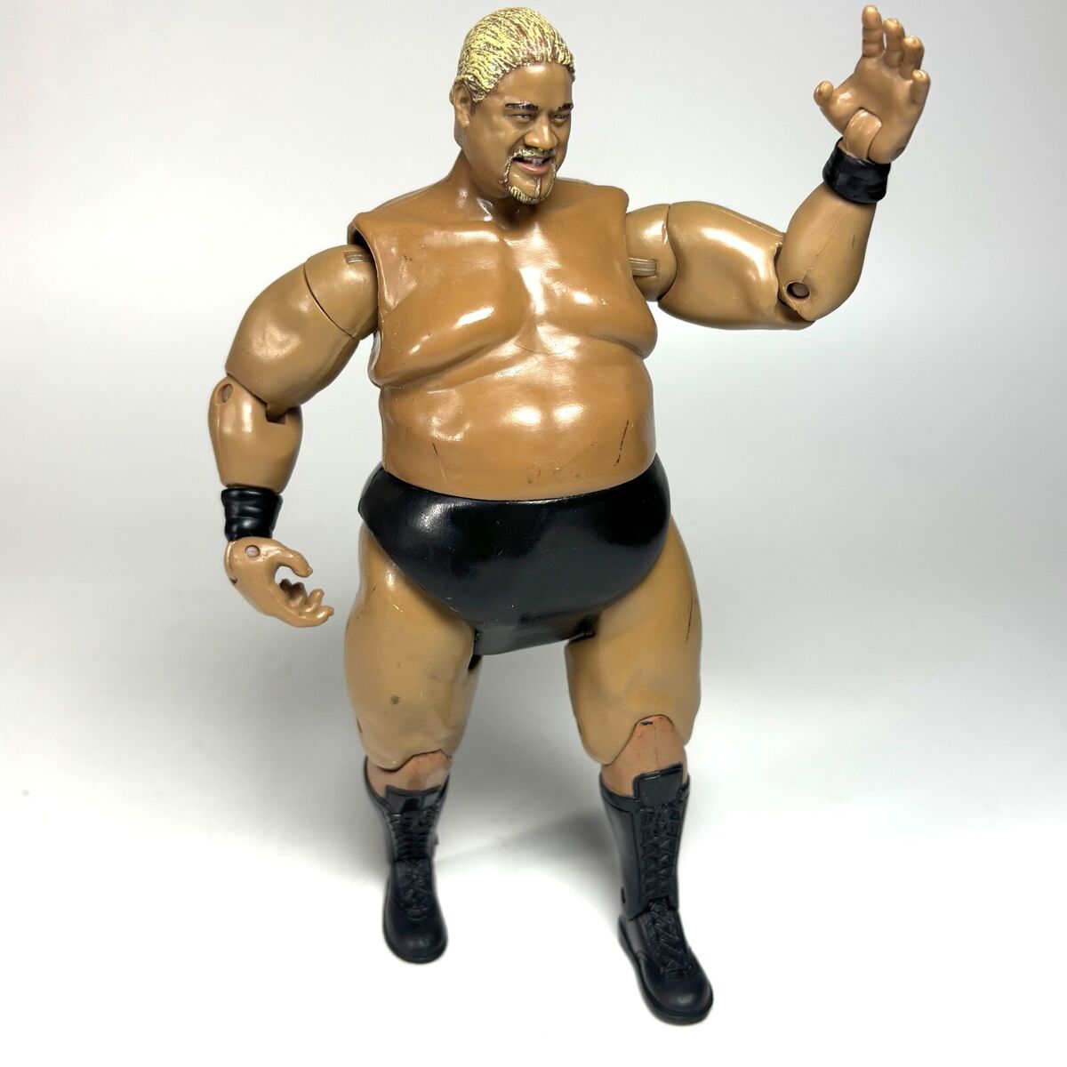 Jakks 2003 RIKISHI Classic Superstars WWE Wrestler Action Jakks 2003 RIKISHI Classic Superstars WWE Wrestler Action
