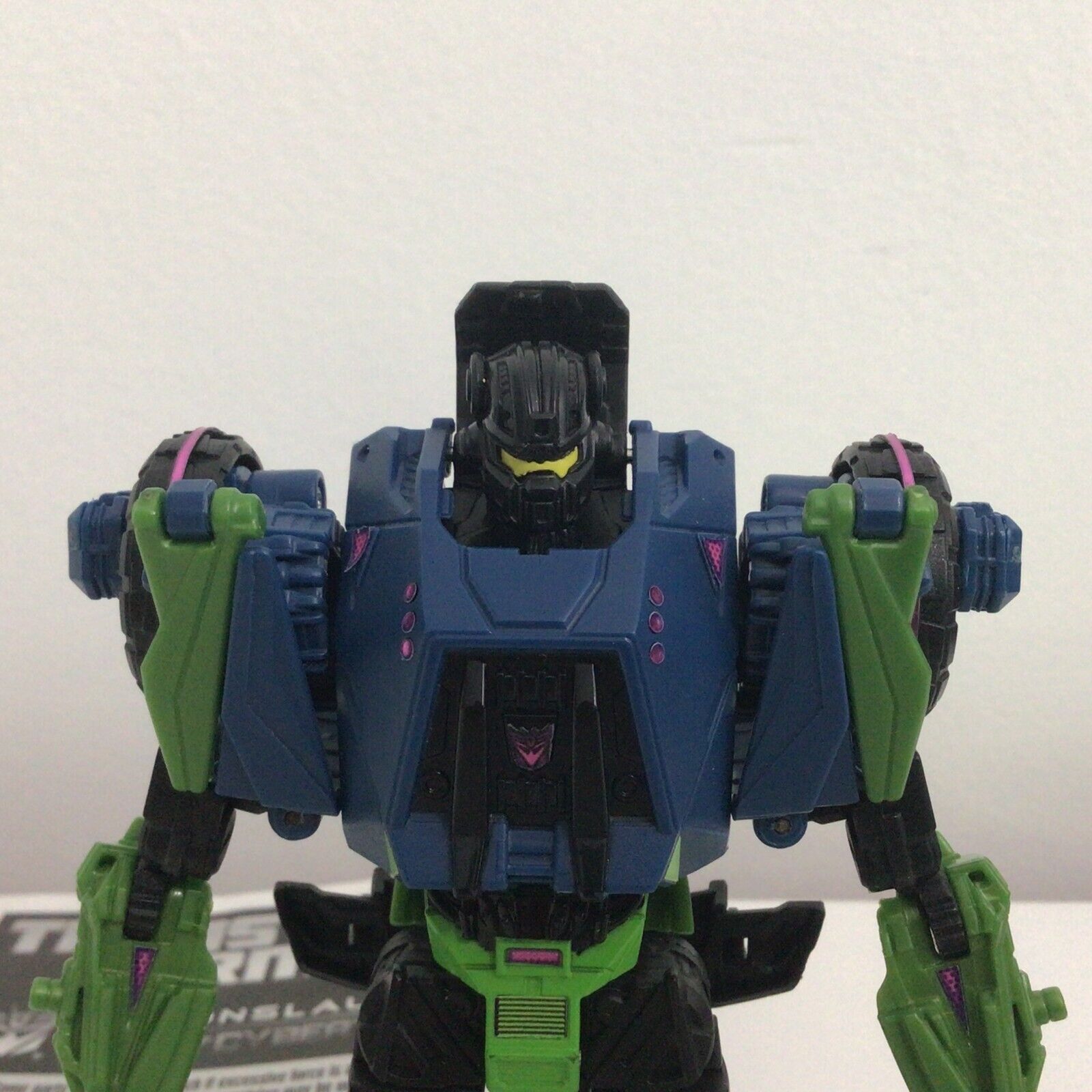 Picture 2 of 4