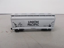 ATLAS ~ UNION PACIFIC 2-BAY HOPPER CAR # 219681 ~ N SCALE