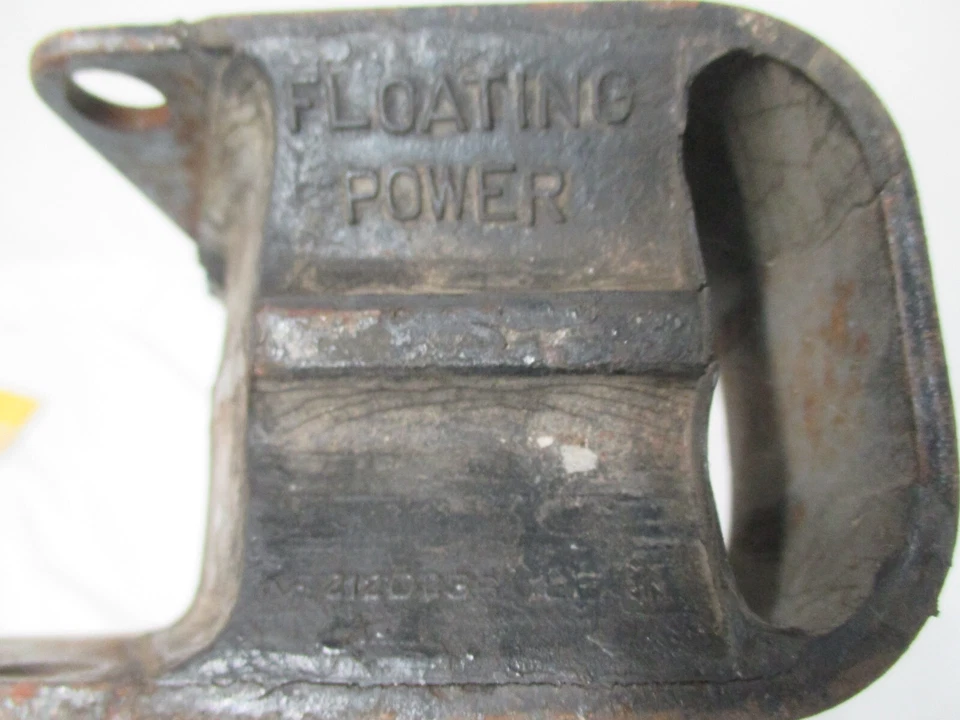 Mopar NOS 60-61 Ply Dodge DeSoto 62-64 Dodge 880 Chrysler RH Motor Mount 2120236 - Image 4 of 4