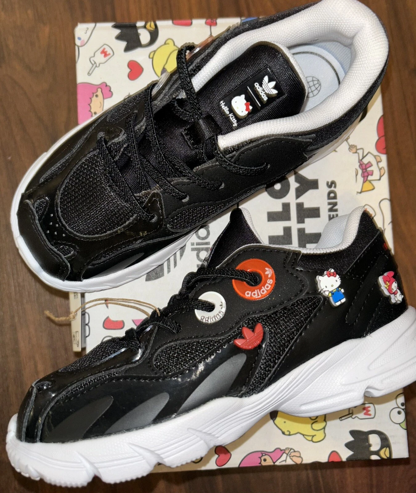 Nuove scarpe per bambini Adidas Hello Kitty Astir Originals HQ1560 nere taglia 10K