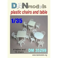 Accessories for Diorama Plastic Chairs + Table 20pcs Dan Models 35299 Scale 1:35