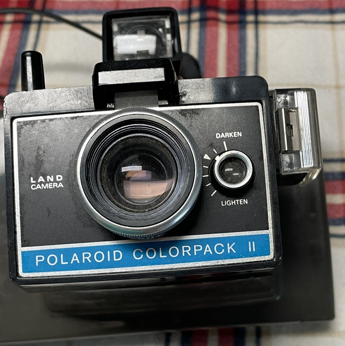 Vintage 70's Polaroid Camera Instant Land Colorpack II