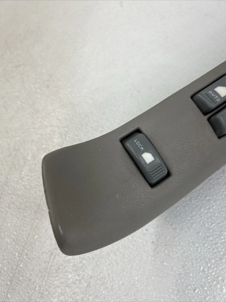 95-99 Chevy Silverado GMC Sierra Left Master 2 Door Window Switch Lock OEM Grey - Image 2 of 4