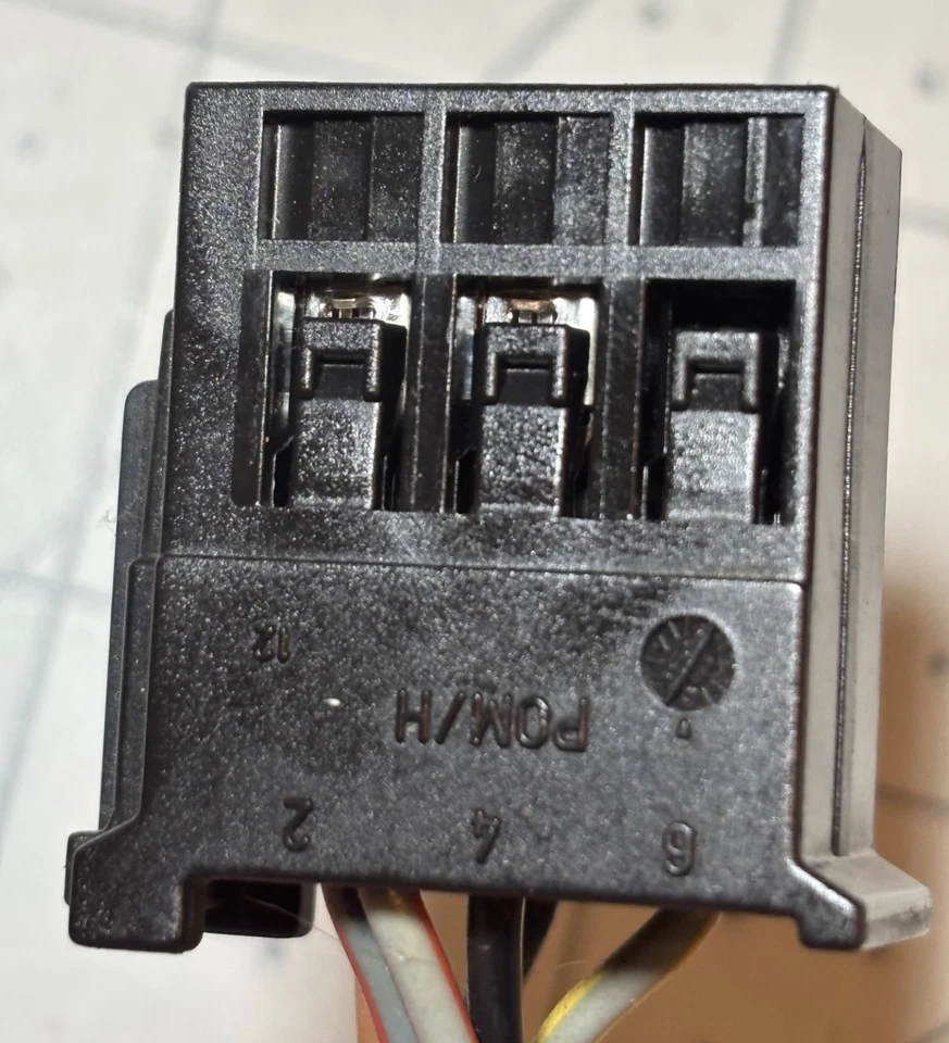 04-2008 Chrysler Crossfire Tail Light Lamp Wiring Harness Connector Pigtail MALE - Image 2 of 4