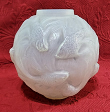 Antique R. Lalique Formose Opalescent Glass Vase With Koi Fish Circa 1924