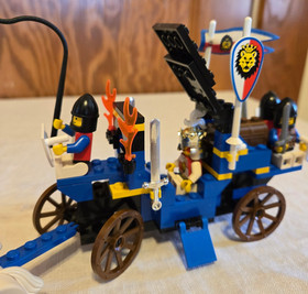 LEGO 6044 Castle: King's Carriage  - 100% w/box & manual