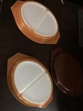 Vtg Pyrex 063 Harvest Gold Oval Divided 1Qt Casserole Dish Brown Lid 945C Orange