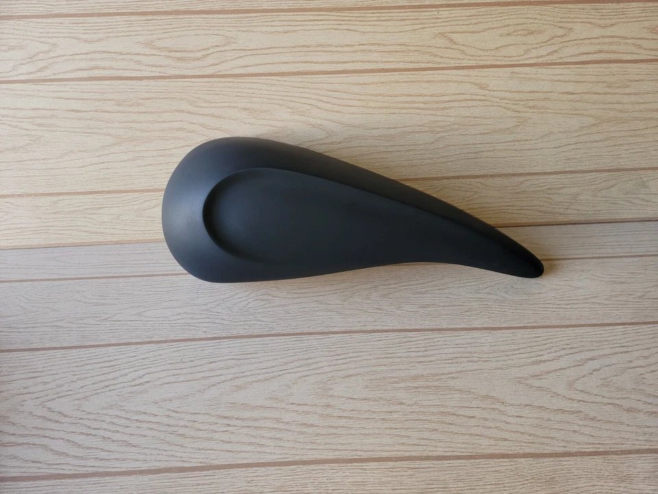 Cubiertas de tanque de gasolina estiradas para Harley Davidson Touring Street Glide 2008-2017 Foto 4 de 4