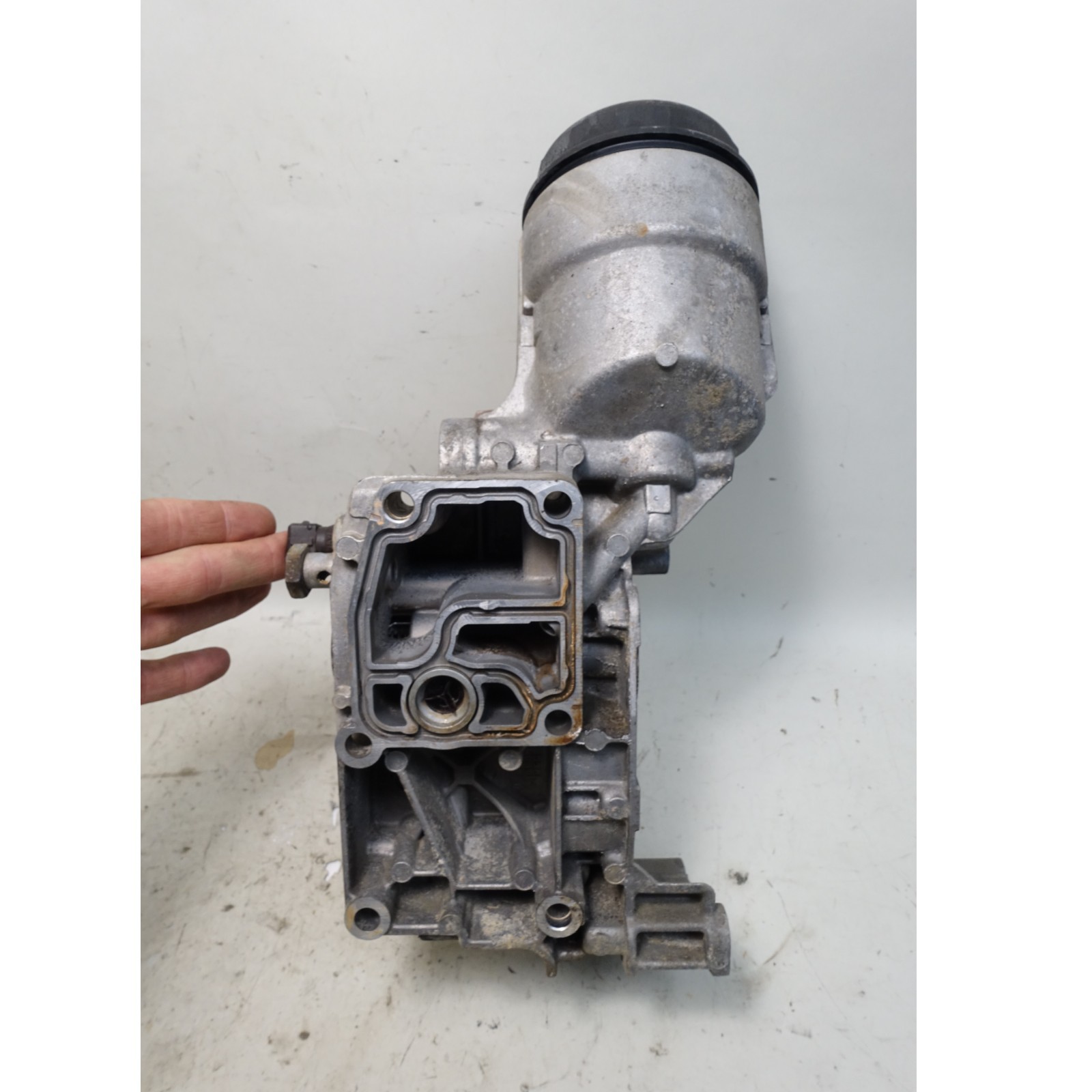 BMW Oil Filter Housing Stand M52 M54 E46 E39 E60 Z3 Z4 X3 X5 1999-2006 OEM USED