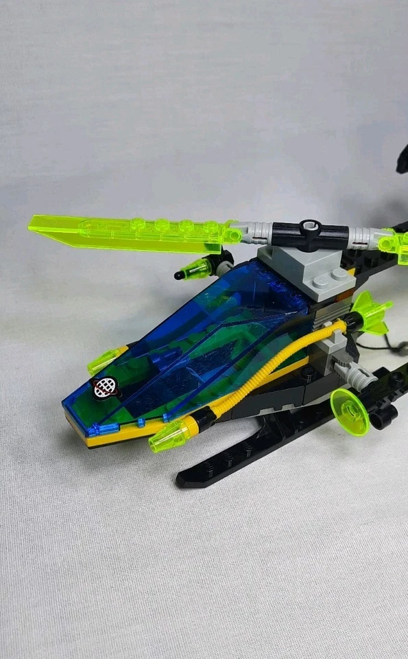 LEGO Alpha Team: 6773 Alpha Team Helicopter 100% Complete - Image 4 of 4