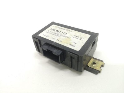 Audi A3 8L1 Alarmsignal Steuergerät 4B0951173 1.8 Benzin 110kw 2001 22716757