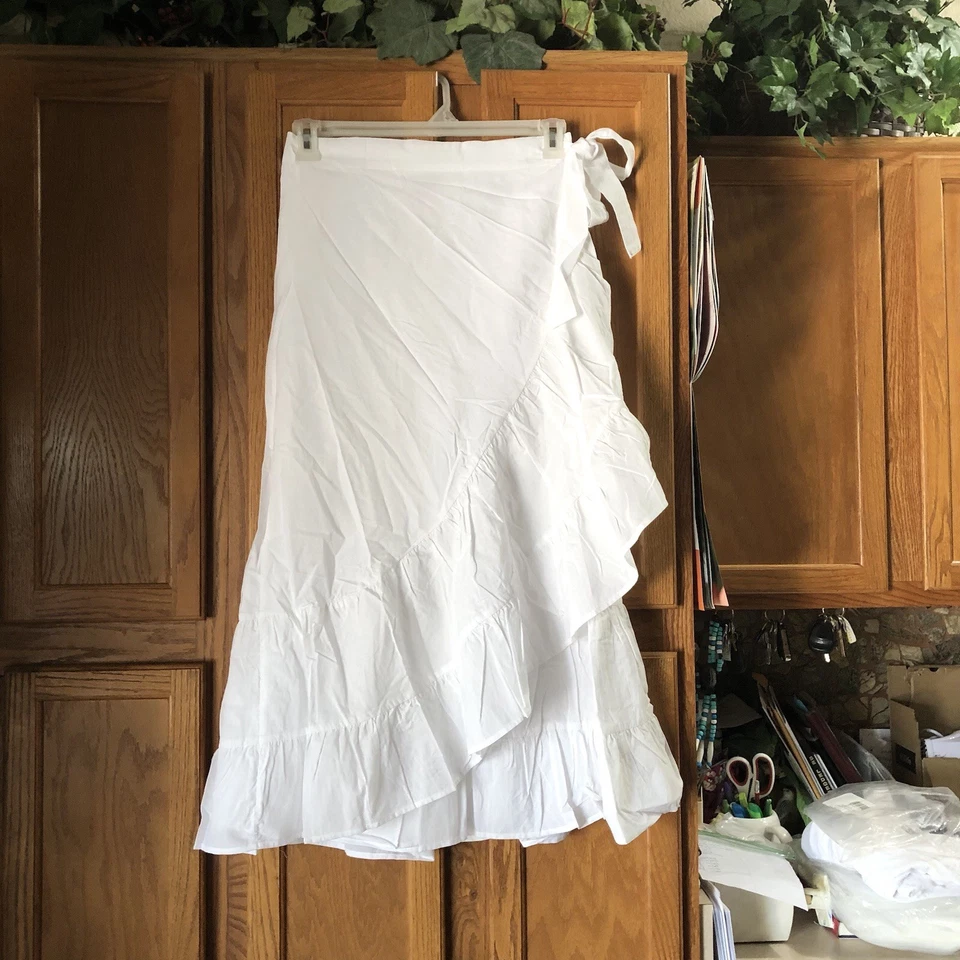 Falda MIDI Vince Camuto Para Mujer Volantes Ojales Algodón Envolvente Blanca Talla Pequeña ** Foto 2 de 4